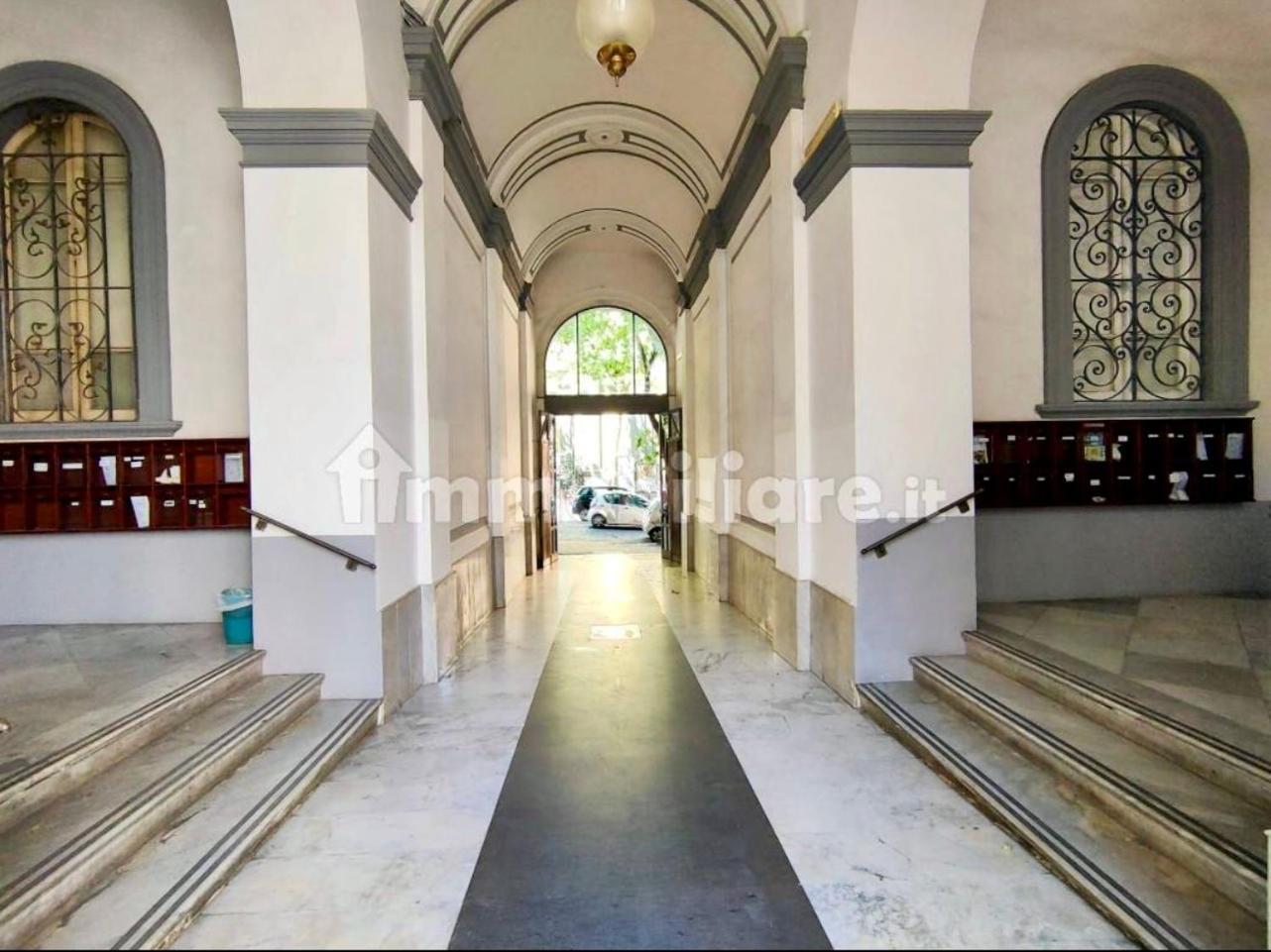 Miluar Luxury B&B - Vanvitelli เนเปิลส์ ภายนอก รูปภาพ